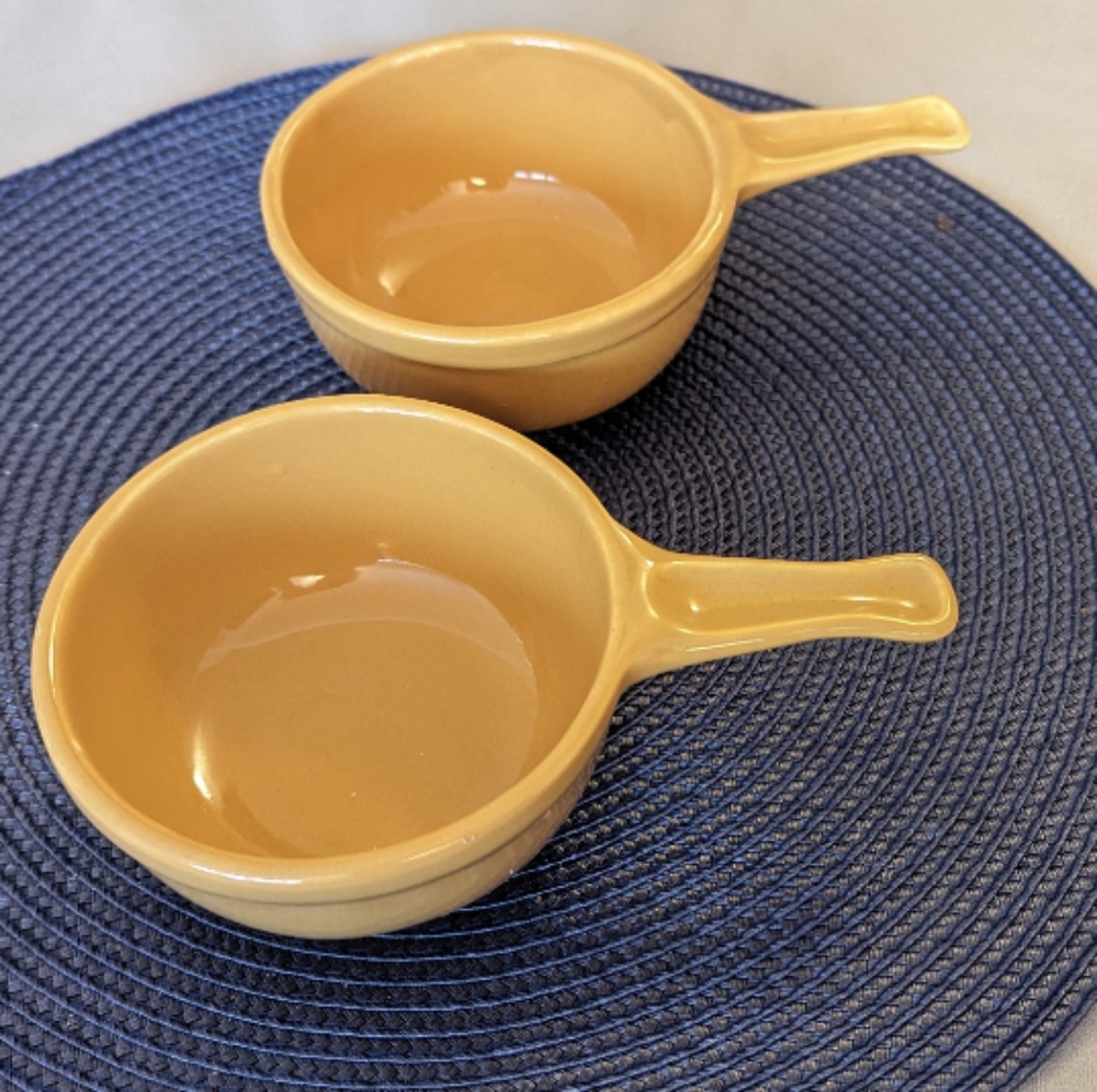 Vintage Sunburst Ceramics/Pottery Lethbridge Alberta Canada